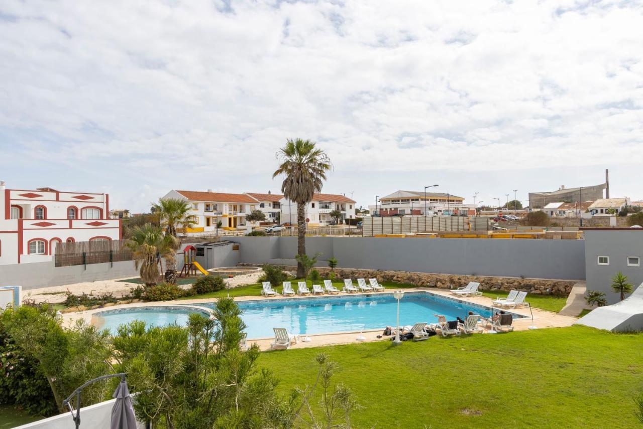 3 Minutes To The Beach, 2 Bedroom Amazing Apt With Balcony, Bbq Grill And Pool Sagres Exteriér fotografie