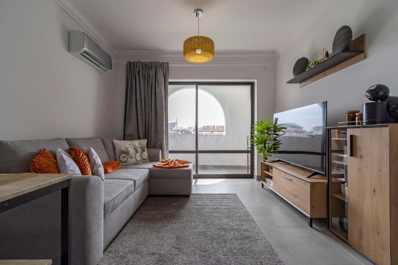 3 Minutes To The Beach, 2 Bedroom Amazing Apt With Balcony, Bbq Grill And Pool Sagres Exteriér fotografie