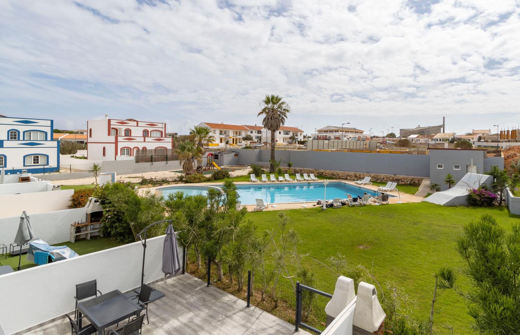 3 Minutes To The Beach, 2 Bedroom Amazing Apt With Balcony, Bbq Grill And Pool Sagres Exteriér fotografie